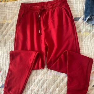 Women’s joggers